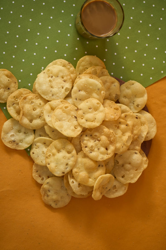 Rawa Menda  Mari & Jeera Puri